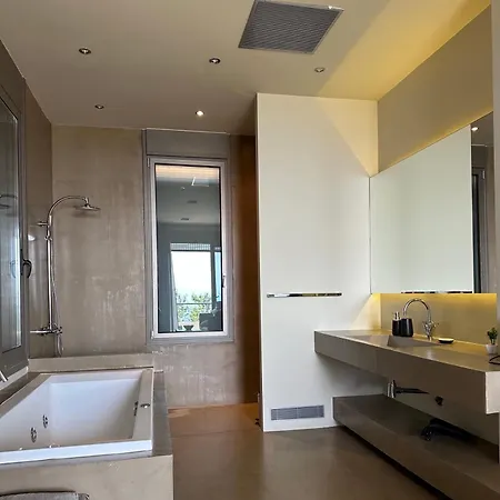 Euphoria شقة فندقية 4*