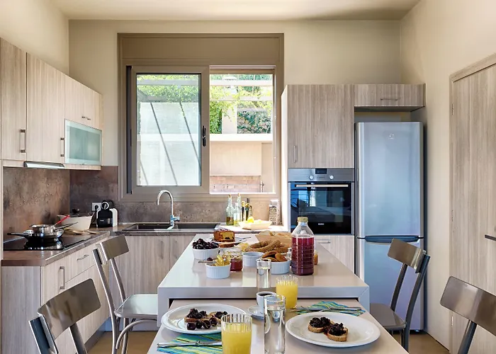 Euphoria شقة فندقية 4*